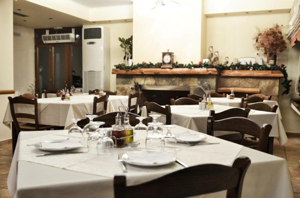 Elatou Hotel Ano Chora Eksteriør billede